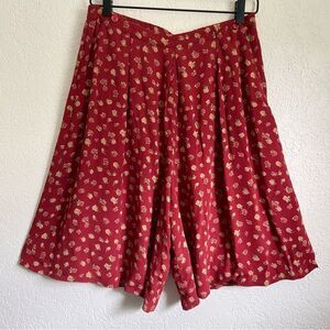 JH Collectibles Vintage Red Floral High Waist Dress Shorts